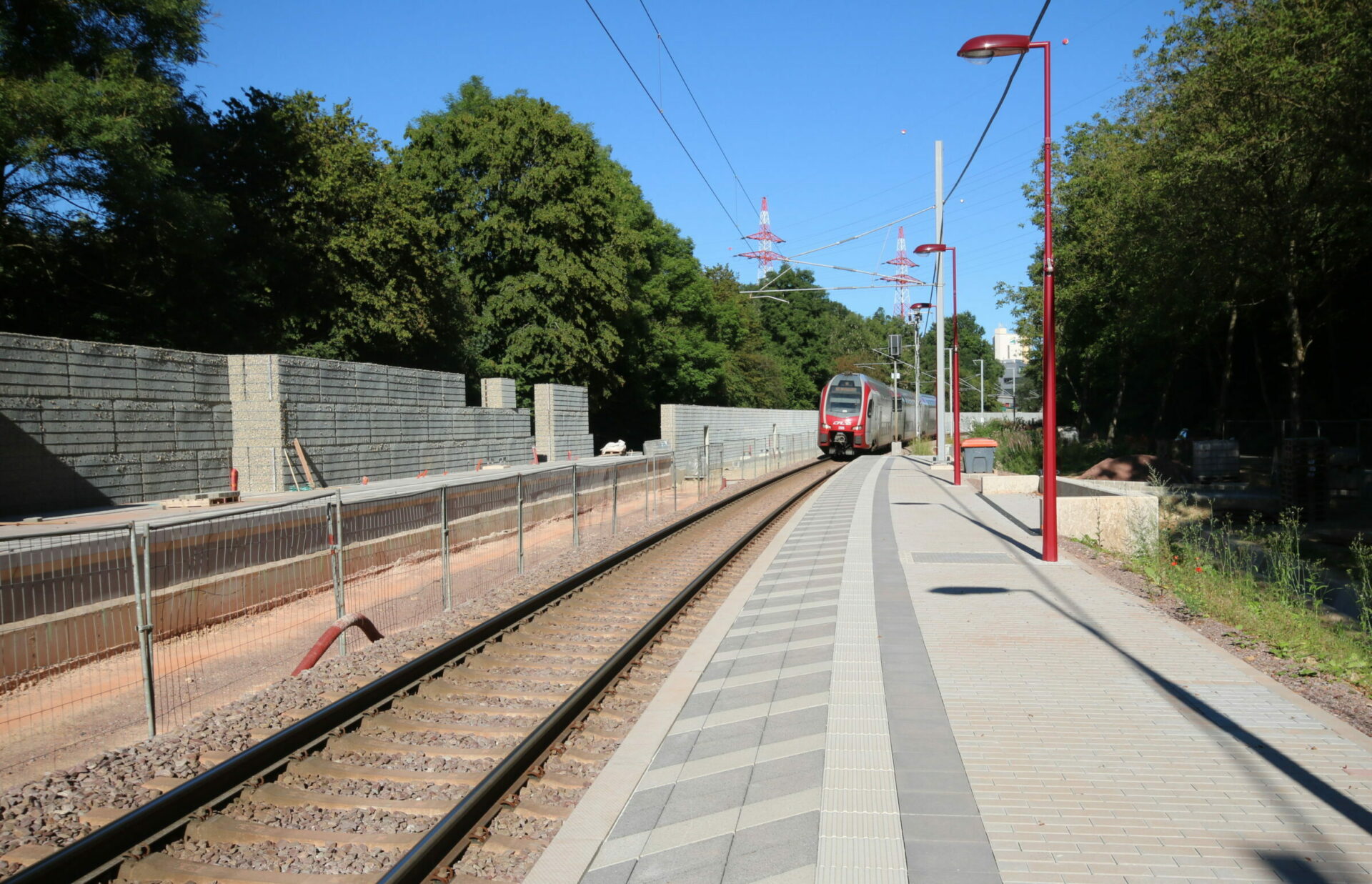 Ligne Luxembourg-Sandweiler, Luxembourg