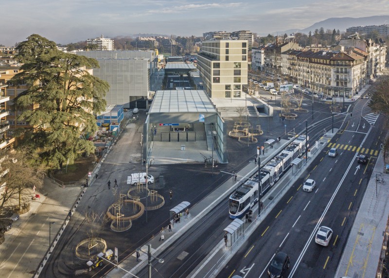 Protégé : Ligne CEVA, Gare des Eaux Vives, Genève, Suisse